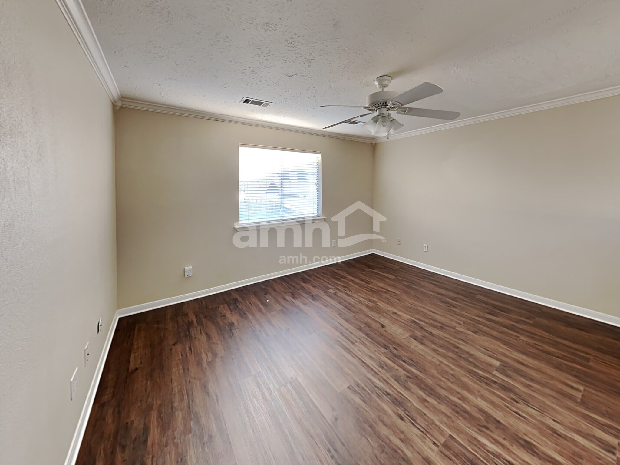 Building Photo - 4422 Hardwood Glen Dr