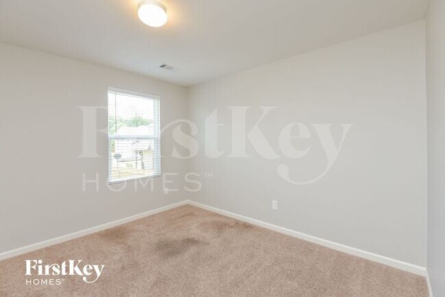 Building Photo - 5884 Cheshire Cove Trail