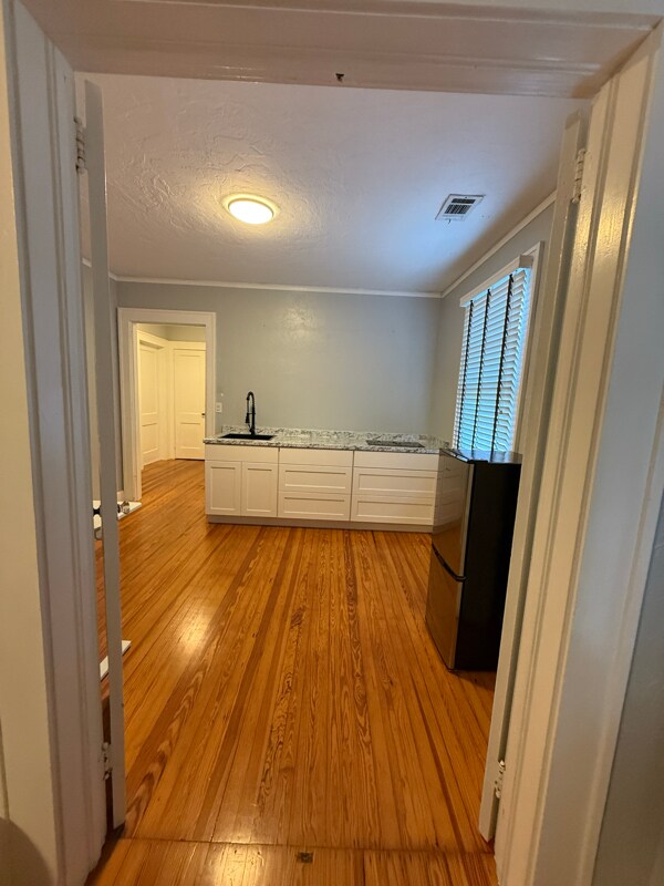 Building Photo - 1011 Boston Ave