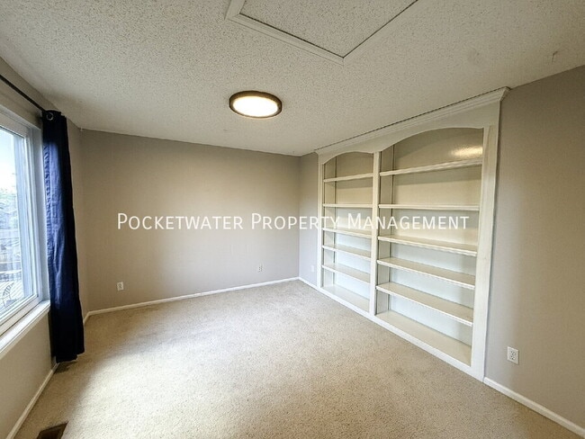 Building Photo - 11752 Eaton Ct