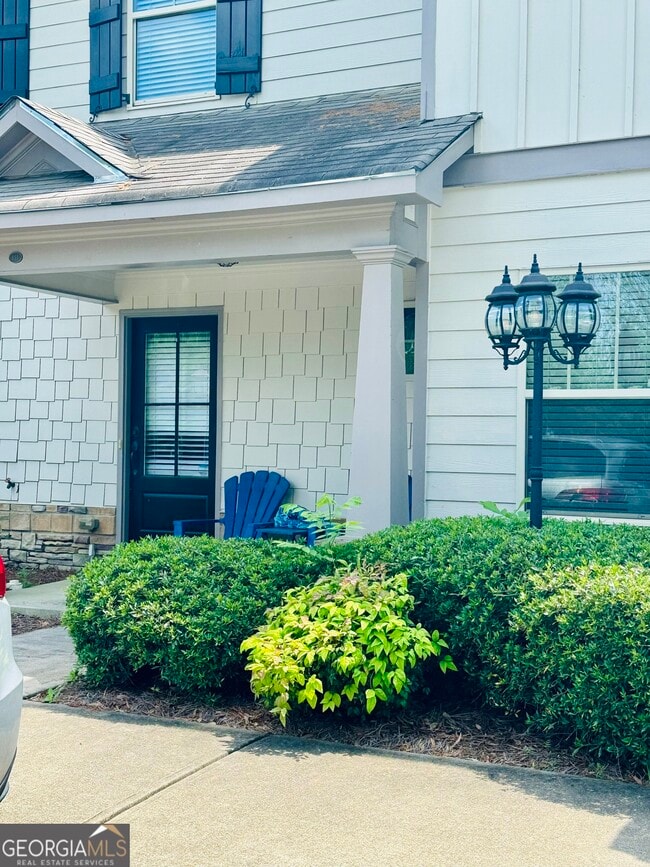 Building Photo - 451 N Columbia St