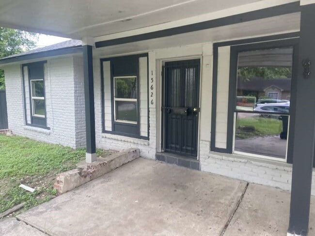 Building Photo - 15626 Corsair Rd