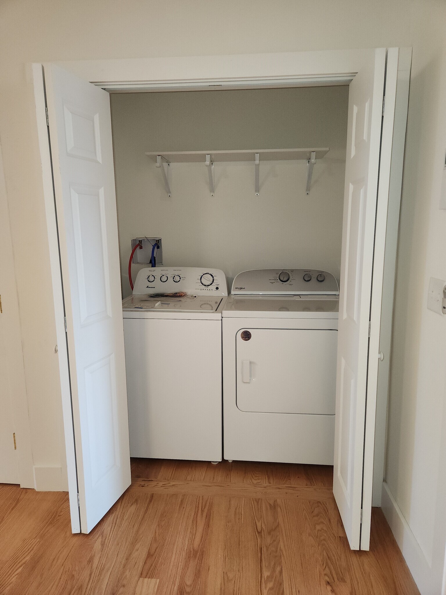 Building Photo - 235 Lasher Rd