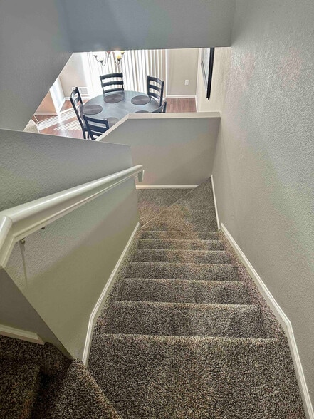 Building Photo - 12831 Mayfair Way