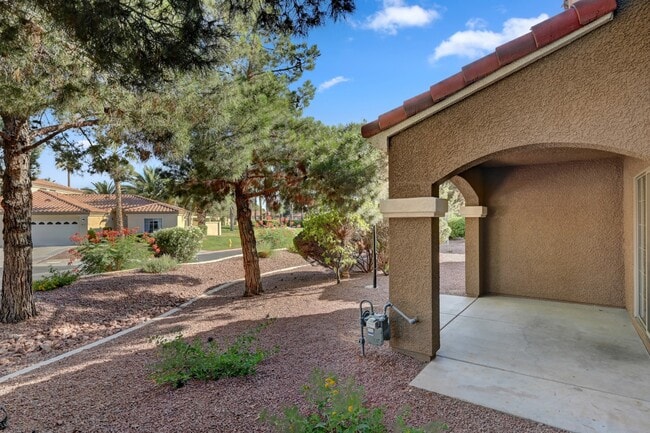 Building Photo - 7275 Diamond Canyon Ln