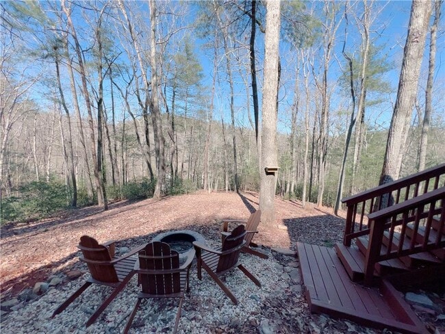 Building Photo - 532 Highland Trail