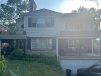 Building Photo - 3325 Mowbray Ln