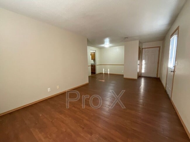 Building Photo - 4563 E Zora St