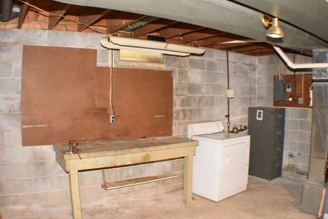 Building Photo - Rancher