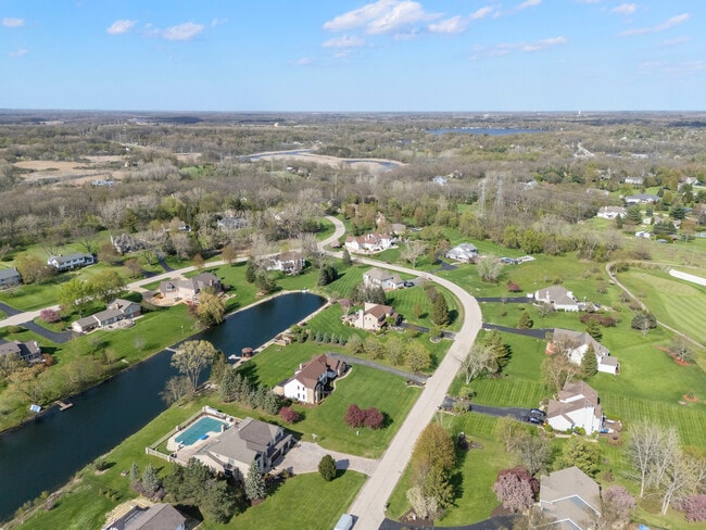 Building Photo - 2208 Crystal Cir