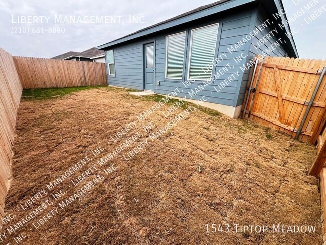 Building Photo - 1543 Tiptop Mdw