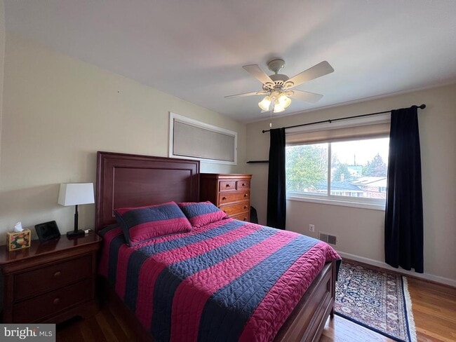 Building Photo - 6310 Carnegie Dr