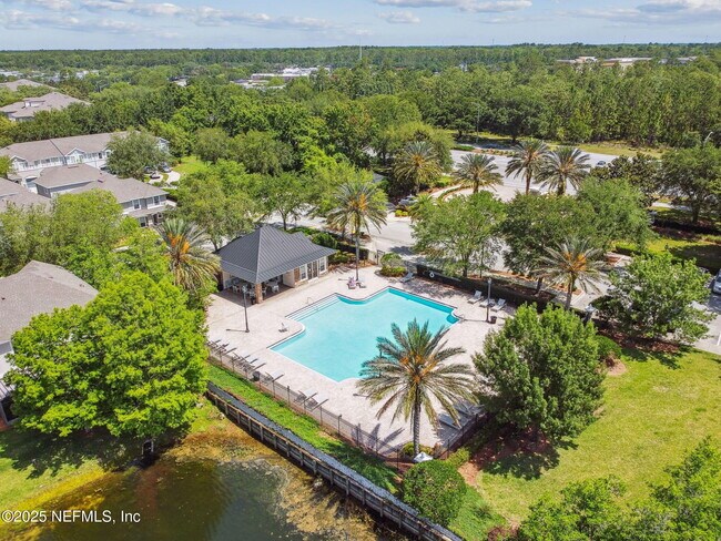 Building Photo - 5831 Parkstone Crossing Dr