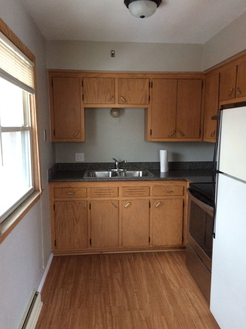 Building Photo - 6723 W Bluemound Rd