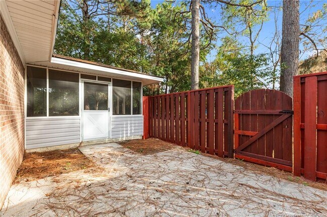 Building Photo - 6809 Timbercroft Ln