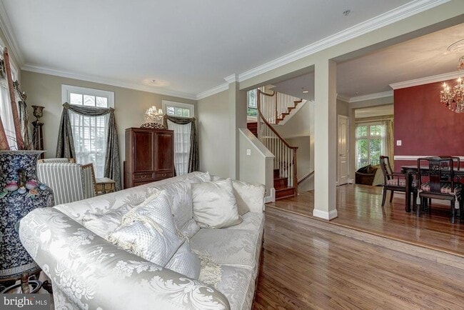 Building Photo - 1657 Colonial Hills Dr