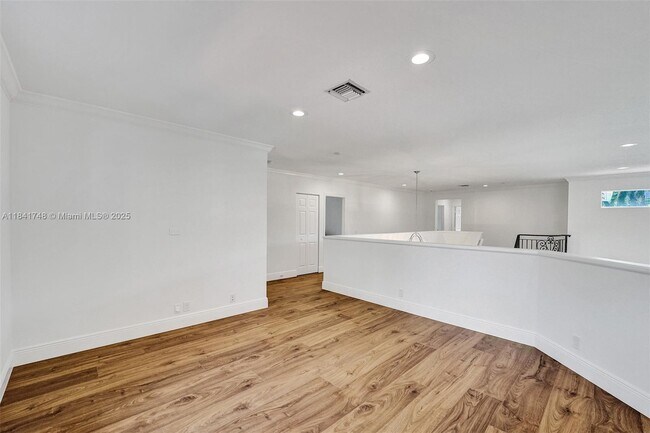 Building Photo - 1727 Victoria Pointe Cir