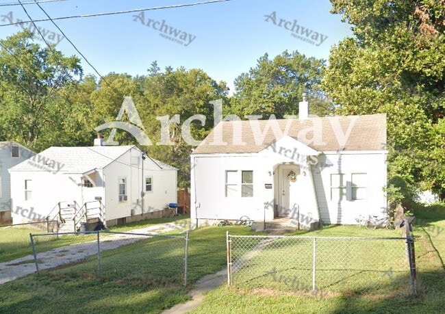Primary Photo - 3022 N 33 St