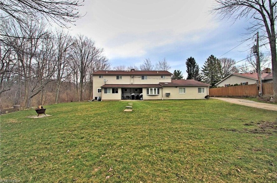 Building Photo - 9830 Partridge Trl