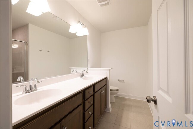 Building Photo - 6932 Leire Ln