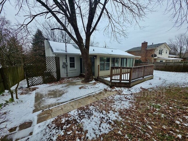 Building Photo - 3462 Lansdowne Dr