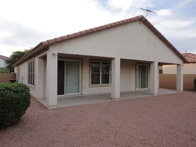 Building Photo - 3075 S Ashley Dr