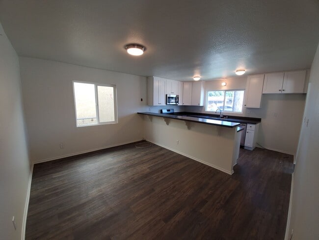 Building Photo - 2920 E Artesia Blvd
