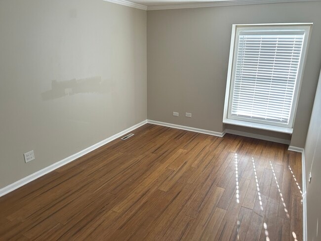 Building Photo - 1138 W Inverrary Ln