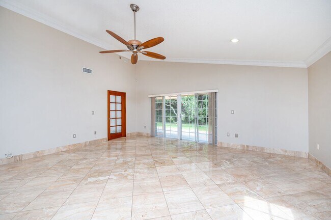 Building Photo - 4725 NW 103rd Ct