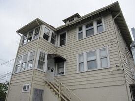 Building Photo - 795 Concord St