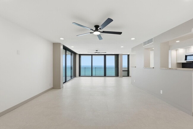 Building Photo - 5460 N Ocean Dr