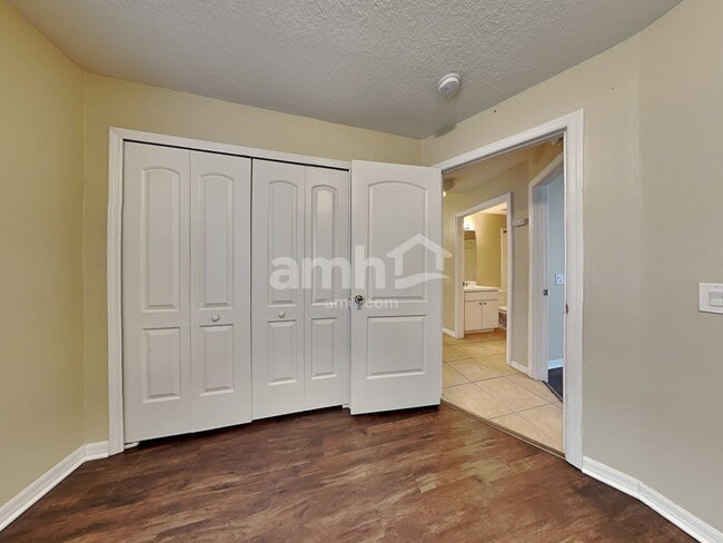 Building Photo - 518 Napa Valley Cir