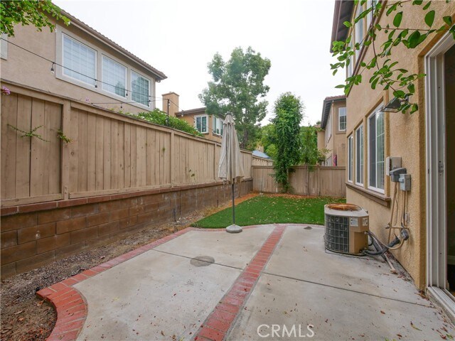Building Photo - 67 Ardmore