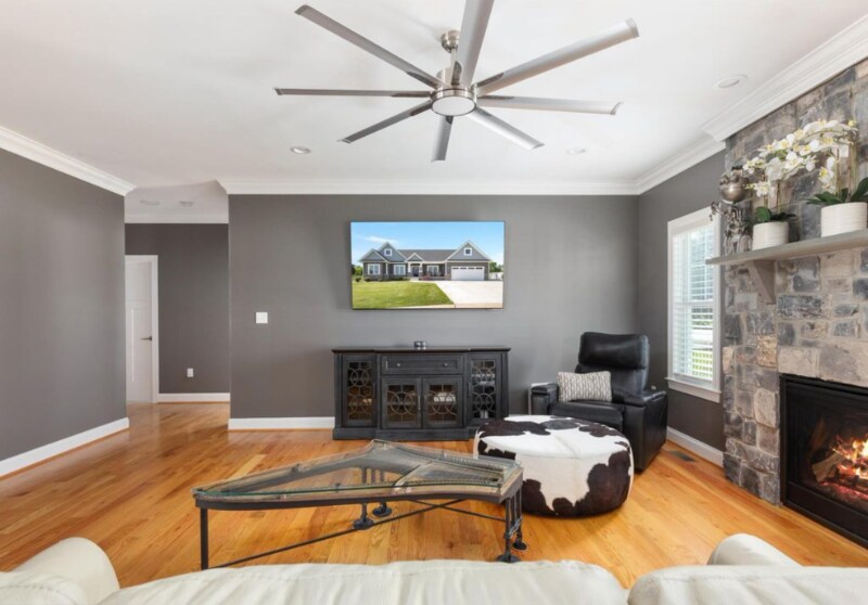 Building Photo - 103 Derrynan Ct