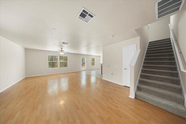 Building Photo - 3504 Sand Dunes Ave