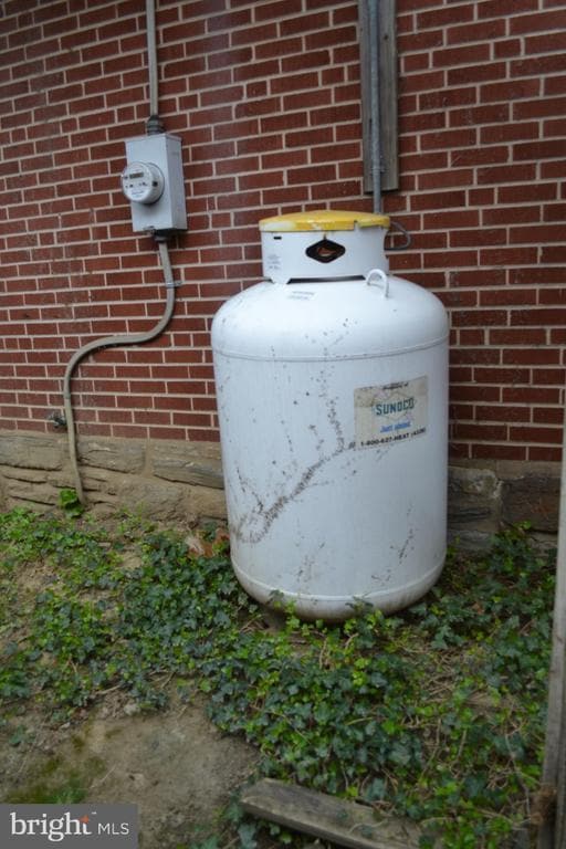 Building Photo - 712 E Macdade Blvd