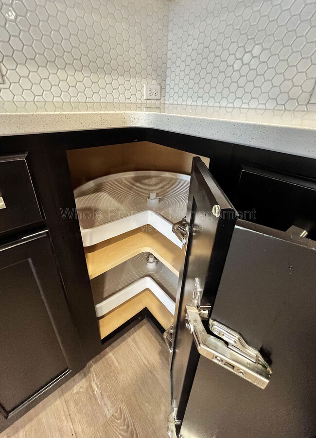 Building Photo - 11511 Amplify Cir