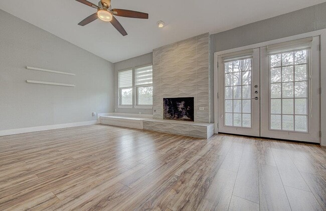 Building Photo - 7305 Inspiration Dr