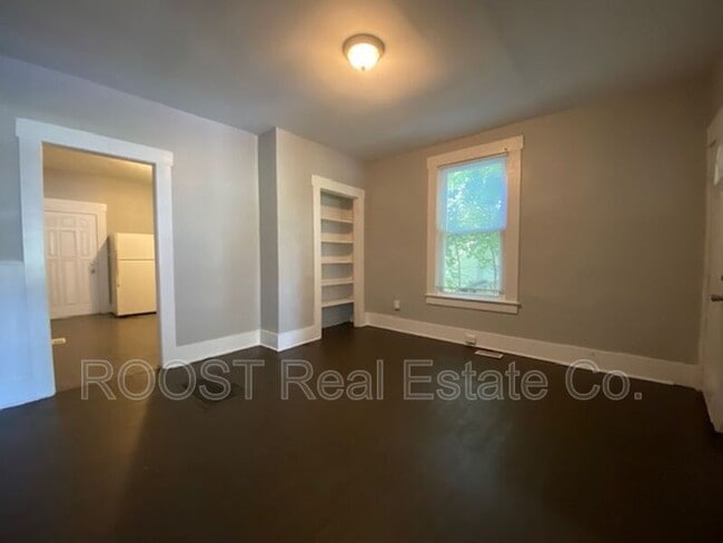 Building Photo - 612/614 Cedar St