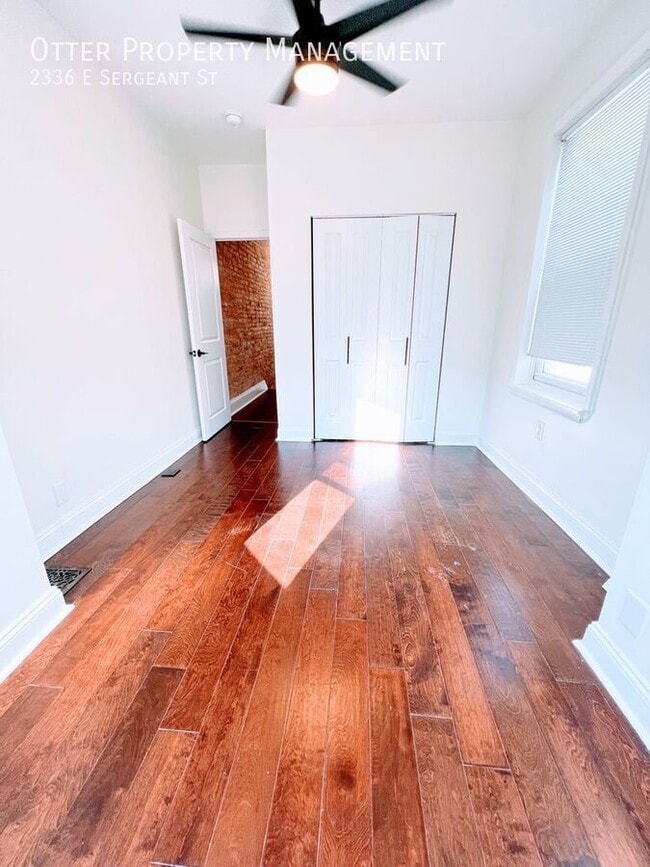 Building Photo - 2336 E Sergeant St