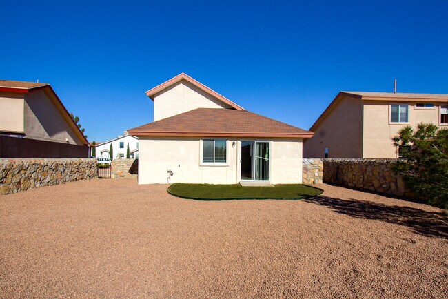 Building Photo - 3445 Tierra Ruby Dr