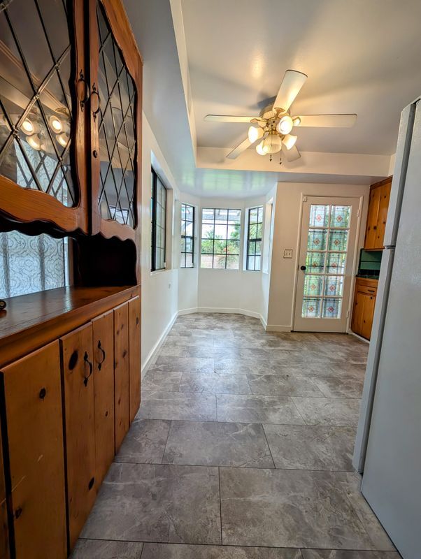 Building Photo - 1308 Claremont Pl