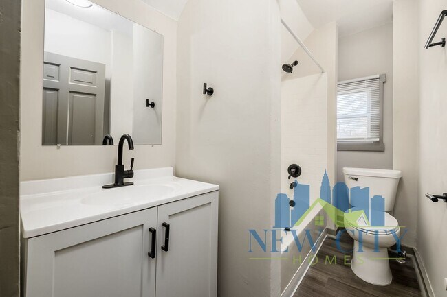 Building Photo - 95-97 N Central Avenue, Columbus, OH 43222