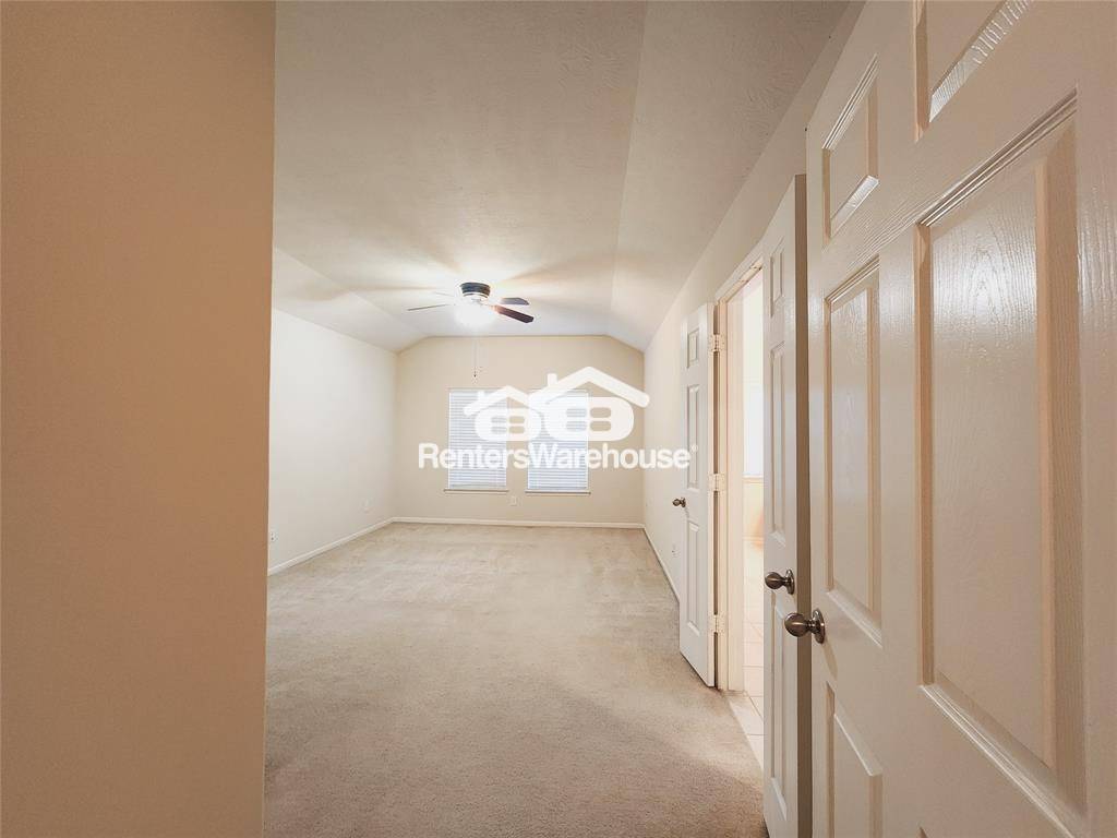Building Photo - 16915 Melvin Oaks Ct