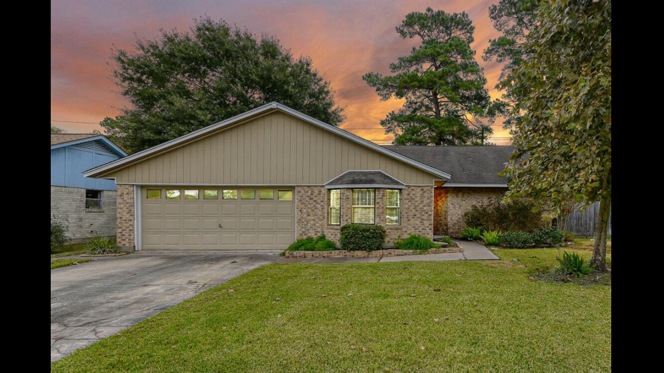 Building Photo - 21606 Glenbranch Dr