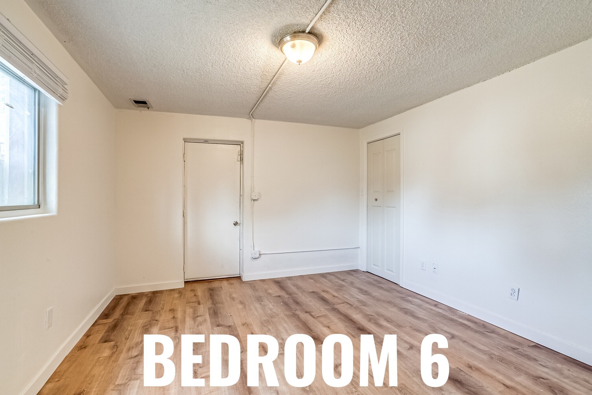 Building Photo - 9341 Hoffman Way