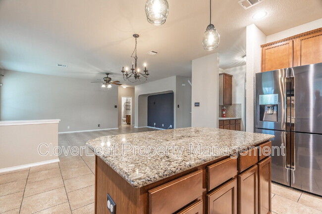 Building Photo - 409 Loch Lomond Dr