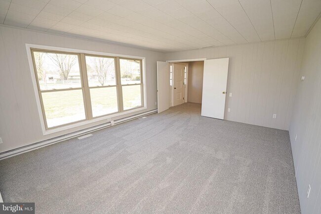 Building Photo - 14880 Concord Rd