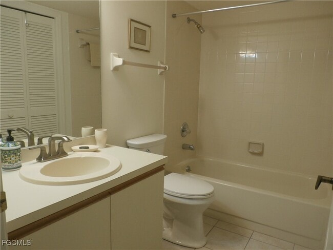 Building Photo - 16500 Kelly Cove Dr