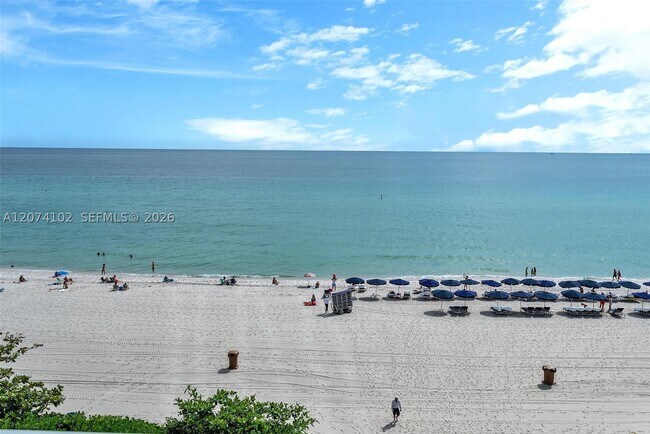 Building Photo - 17121 Collins Ave